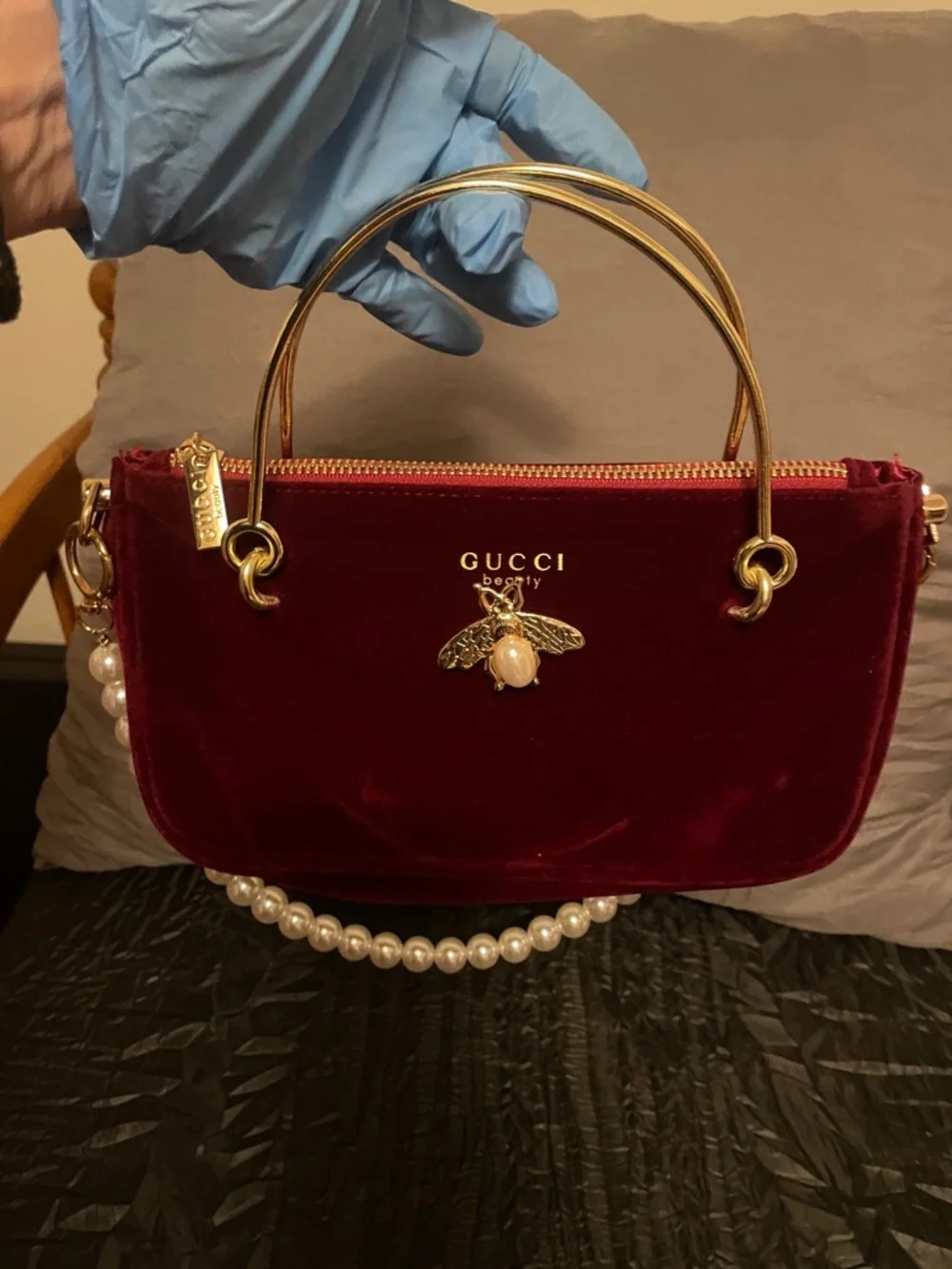 Gucci Burgundy Velvet Mini Bag with Pearl Handle and Bee Emblem - Picture 15 of 17